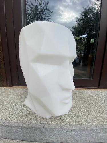 Акцентный столик Head